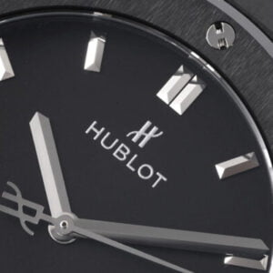 Dong Ho Hublot Classic Fusion Ceramic Replica 11 600x400 1