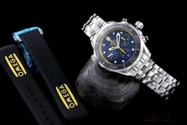 dong ho omega chronograph series golden moon in night day thep replica cao cap 44 mm 2