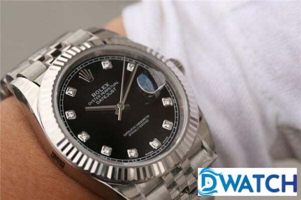 ĐỒNG HỒ NAM ROLEX DATEJUST 126331 MẶT SỐ ĐEN ĐÍNH ĐÁ GAKE CAO CẤP 41MM