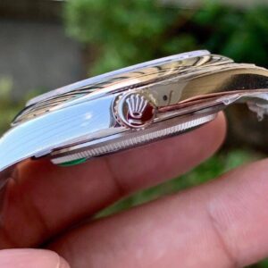 ĐỒNG HỒ ROLEX OYSTER PERPETUAL CƠ NAM DÂY KIM LOẠI MẶT MÀU ĐỎ EW FACTORY REP 1:1 CAO CẤP 41MM