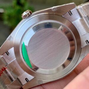 ĐỒNG HỒ ROLEX OYSTER PERPETUAL CƠ NAM DÂY KIM LOẠI MẶT MÀU ĐỎ EW FACTORY REP 1:1 CAO CẤP 41MM