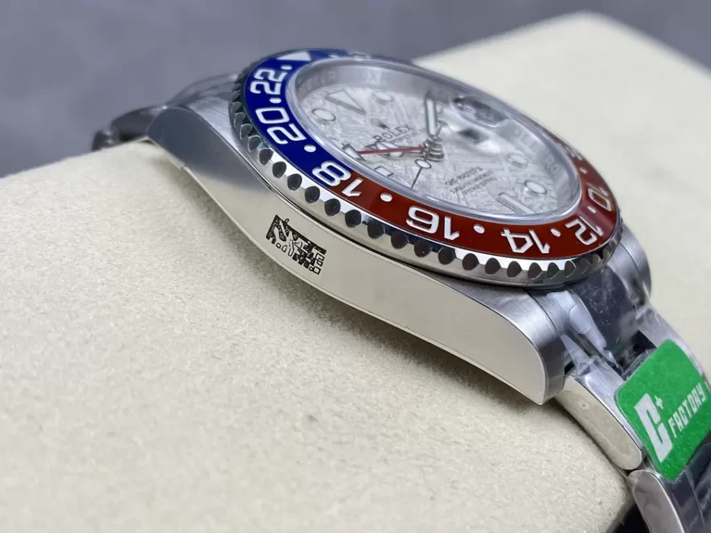 ĐỒNG HỒ NAM ROLEX GMT-MASTER II REPLICA MẶT SỐ THIÊN THẠCH TRẮNG 40MM
