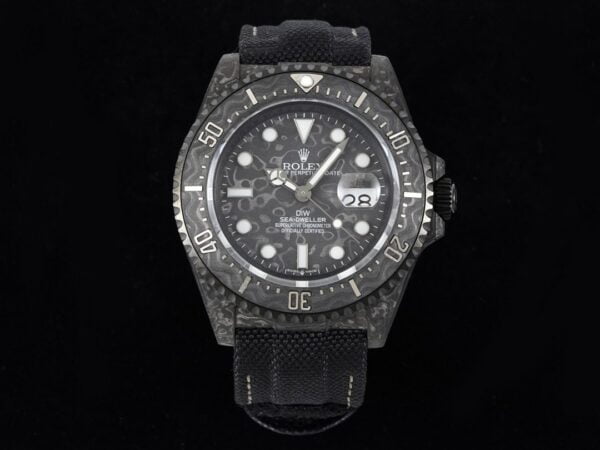 ĐỒNG HỒ NAM ROLEX SEA - DWELLER REPLICA 1:1 THIẾT KẾ SỢI CARBON 43MM