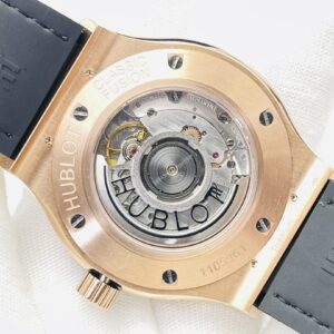 ĐỒNG HỒ NAM HUBLOT CLASSIC FUSION REPLICA 1:1 DÂY ĐEO XANH TRẺ TRUNG 42MM