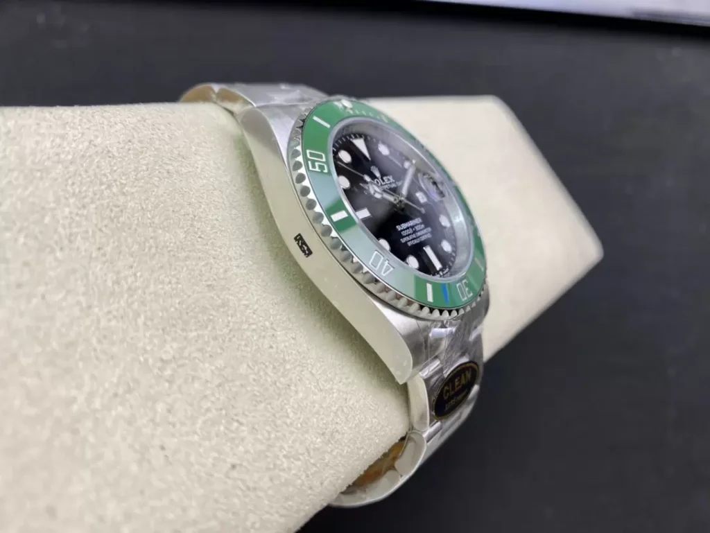 ĐỒNG HỒ NAM ROLEX SUBMARINER REPLICA 1:1 BEZEL XANH PHỦ DẠ QUANG 40MM