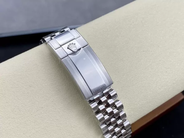 ĐỒNG HÔ NAM ROLEX GMT-MASTER II REPLICA KHÓA HỘP IN LOGO NỔI BẬT 40MM