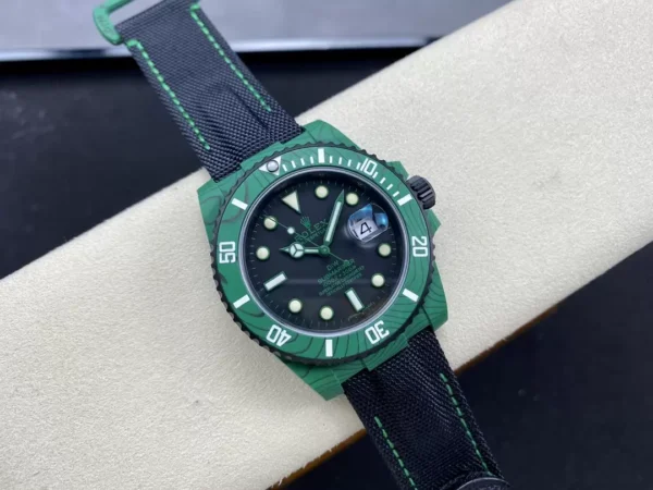 ĐỒNG HỒ NAM ROLEX SUBMARINER REPLICA CAO CẤP MẶT SỐ ĐEN VỎ XANH 40MM