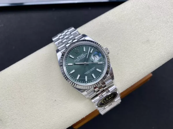 ĐỒNG HỒ NAM ROLEX DATEJUST CLEAN REPLICA 1:1 MẶT SỐ CHẢY TIA 3 KIM 36MM