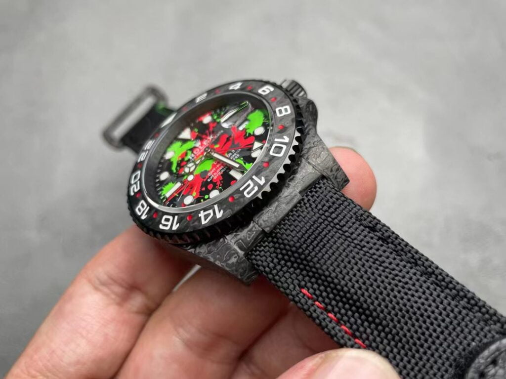 ĐỒNG HỒ NAM ROLEX GMT-MASTER II REP 1:1 MẶT SỐ THIẾT KẾ VẨY SƠN 40MM
