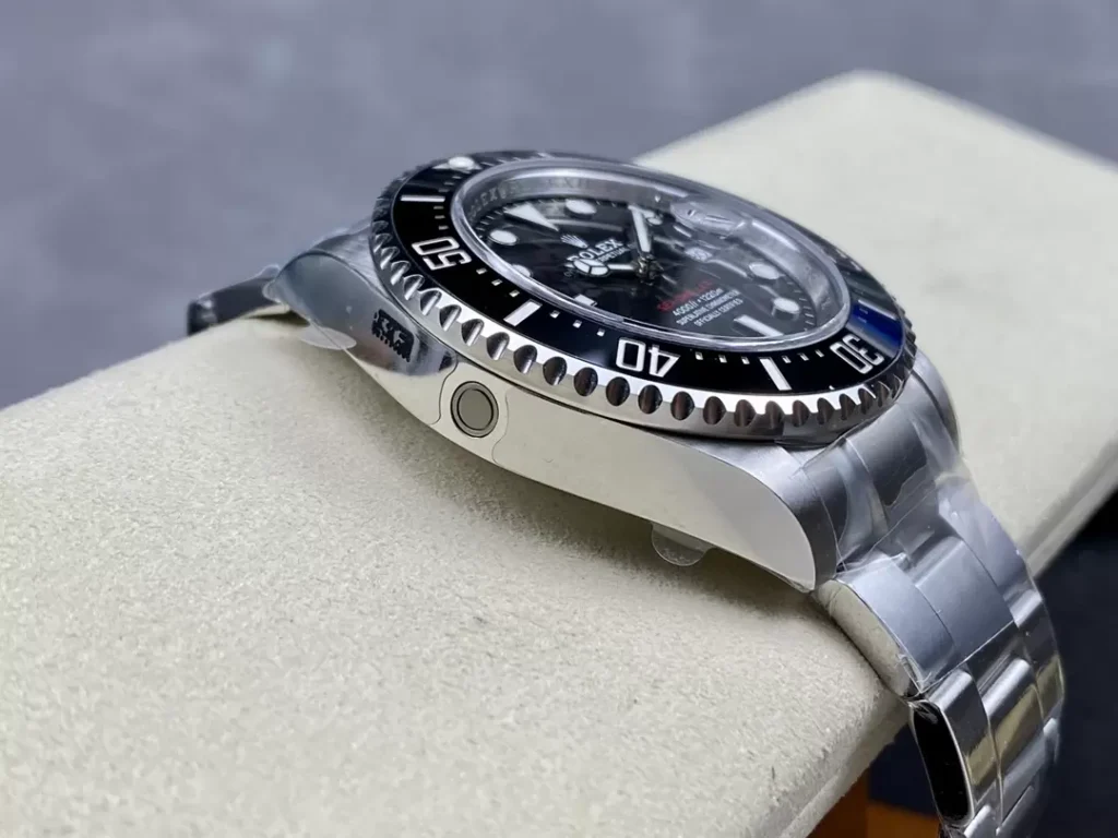 ĐỒNG HỒ NAM ROLEX SEA-DWELLER REPLICA CAO CẤP BEZEL QUAY 360 43MM