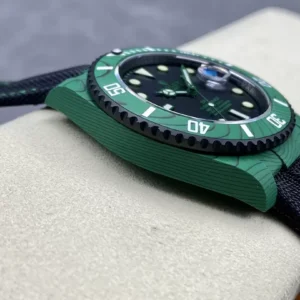 ĐỒNG HỒ NAM ROLEX SUBMARINER REPLICA CAO CẤP MẶT SỐ ĐEN VỎ XANH 40MM