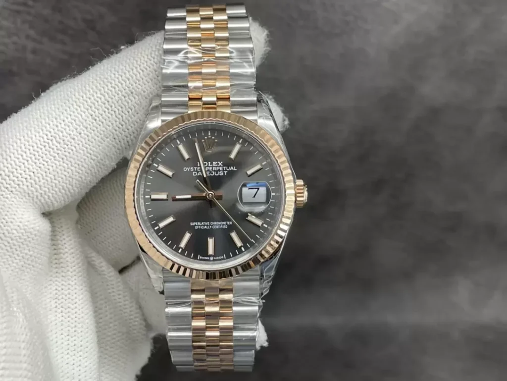 ĐỒNG HỒ NAM ROLEX DATEJUST REP CAO CẤP NIỀNG KHÍA CỌC SỐ DẠ QUANG 36MM