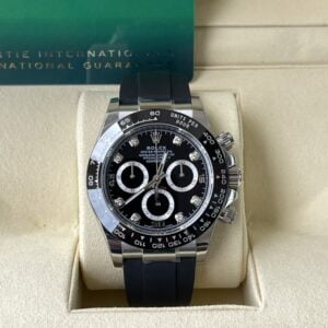 ĐỒNG HỒ NAM ROLEX DAYTONA REPLICA MẶT SỐ ĐEN DÂY CAO SU KHỎE KHOẮN 40MM