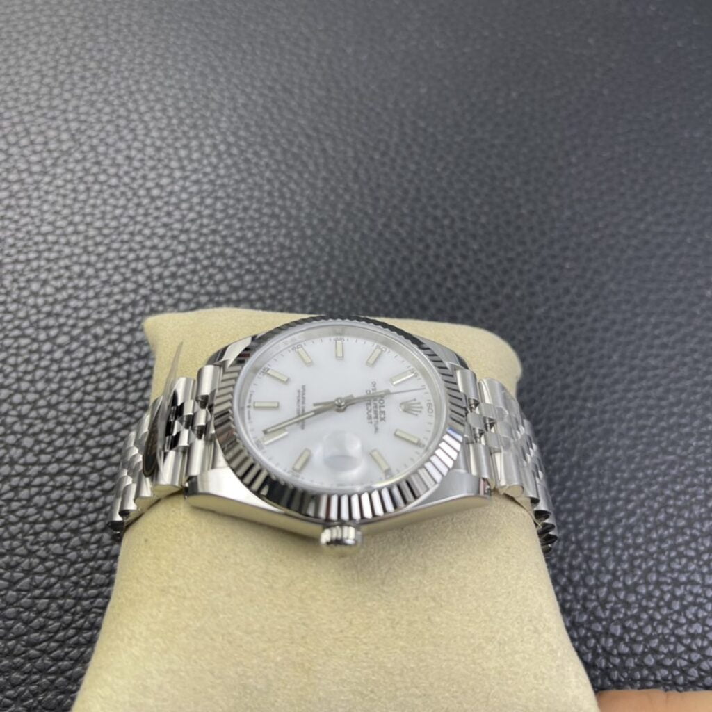 ĐỒNG HỒ NAM DÂY KIM LOẠI ROLEX DATEJUST CLEAN FACTORY REP 1:1 41MM