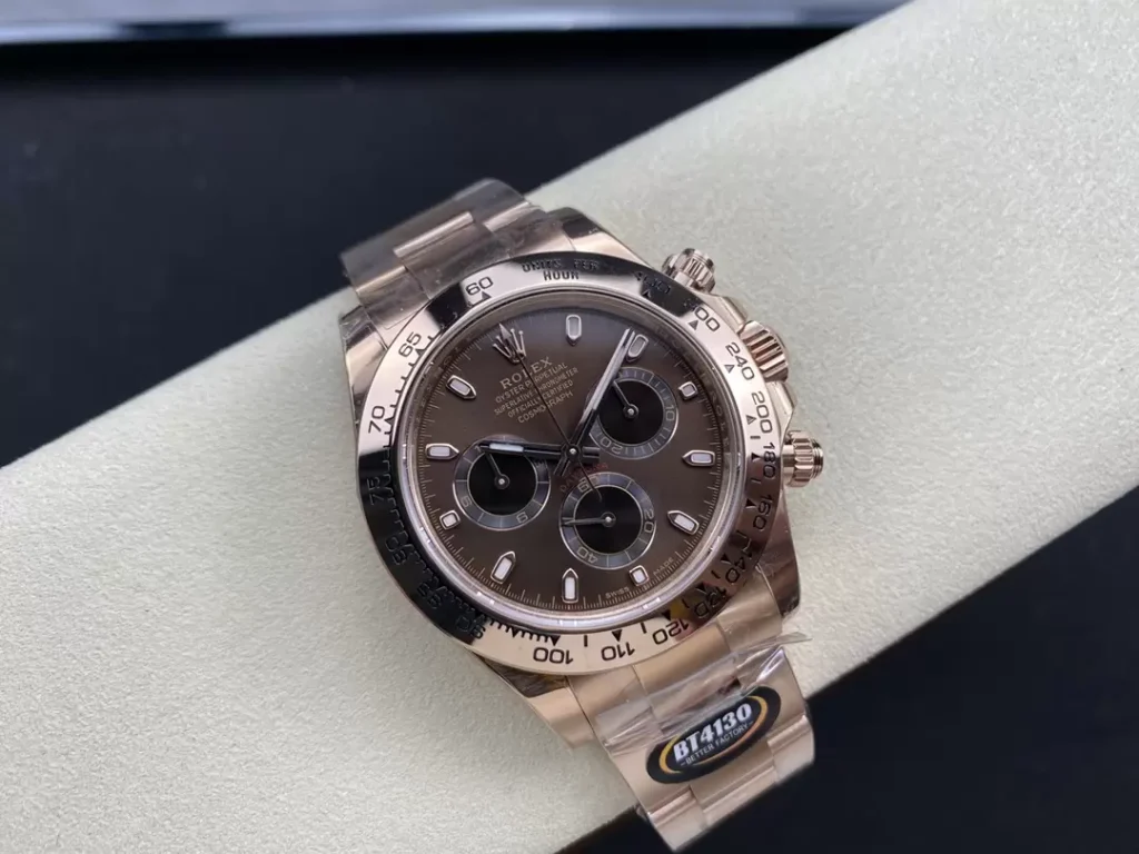 ĐỒNG HỒ NAM ROLEX DAYTONA REPLICA CAO CẤP MẶT SỐ NÂU CỌC SỐ DẠ QUANG 40MM