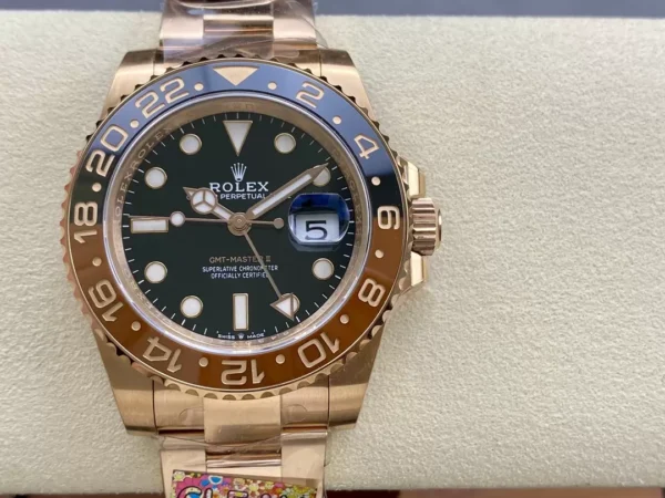 ĐỒNG HỒ NAM ROLEX GMT-MASTER II REP CAO CẤP MẶT SỐ ĐEN VỎ VÀNG HỒNG 40MM