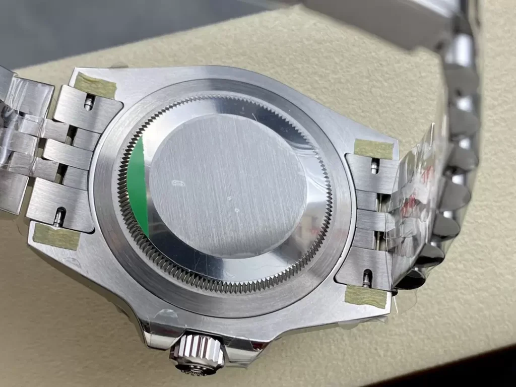 ĐỒNG HÔ NAM ROLEX GMT-MASTER II REPLICA KHÓA HỘP IN LOGO NỔI BẬT 40MM