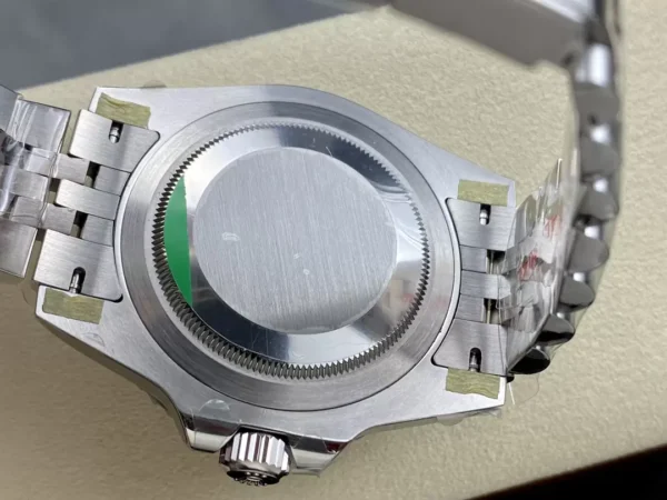 ĐỒNG HÔ NAM ROLEX GMT-MASTER II REPLICA KHÓA HỘP IN LOGO NỔI BẬT 40MM