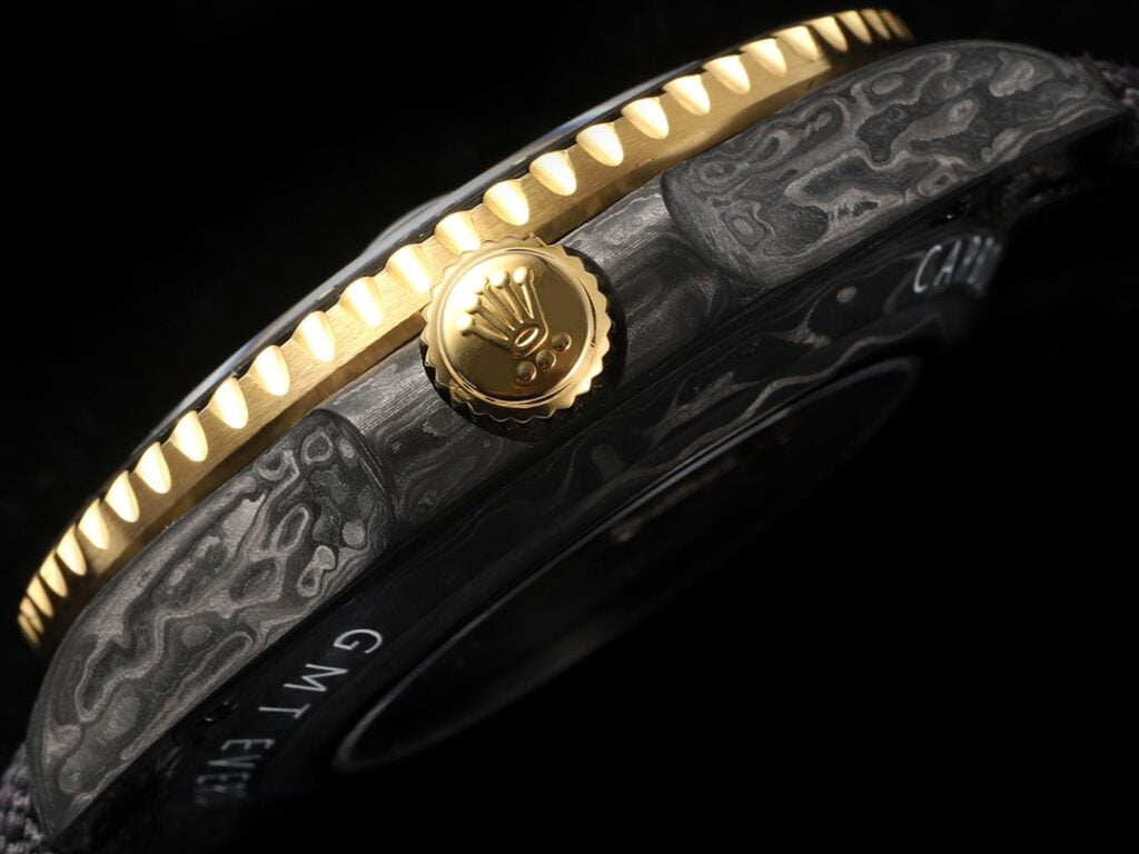 ĐỒNG HỒ NAM ROLEX GMT-MASTER II REP CAO CẤP BEZEL THIẾT KẾ HỌA TIẾT 40MM