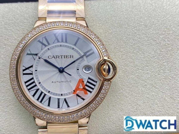 ĐỒNG HỒ NAM CARTIER BALLON BLEU WE9008Z3 FAKE NHÀ MÁY V6 CỌC SỐ LA MÃ 42MM