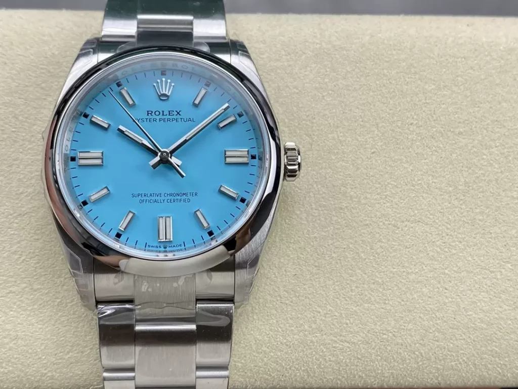ĐỒNG HỒ NAM ROLEX OYSTER PERPETUAL 126000 REPLICA CAO CẤP NHÀ MÁY VS KHÓA HỘP 36MM
