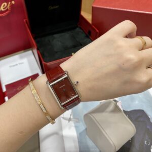 ĐỒNG HỒ NỮ CARTIER TANK MUST WSTA0056 FAKE 1:1 NHÀ MÁY DR DÂY ĐỎ 25MM