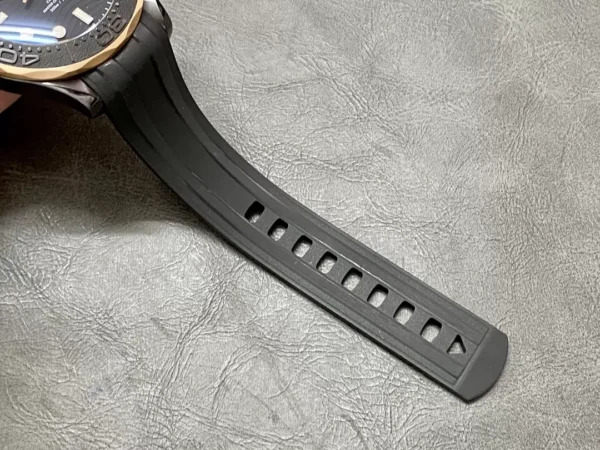 ĐỒNG HỒ NAM OMEGA SEAMASTER REPLICA NHÀ MÁY VS FACTORY BEZEL XOAY 43MM