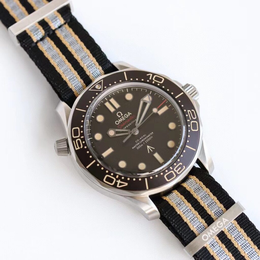 ĐỒNG HỒ NAM OMEGA SEAMASTER SUPER FAKE NHÀ MÁY OR FACTORY DÂY VẢI 42MM