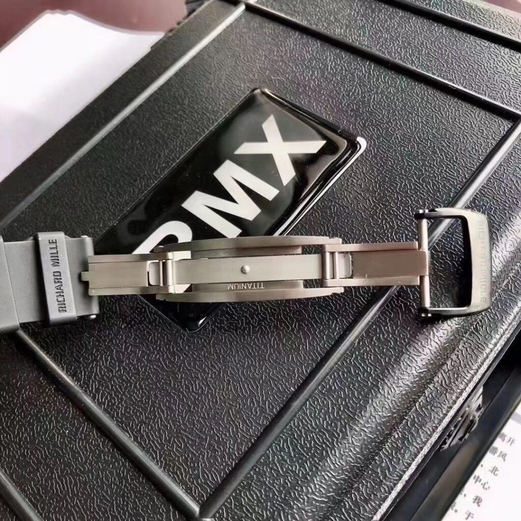 ĐỒNG HỒ NAM RICHARD MILLE RM35-02 REPLICA CAO CẤP NHÀ MÁY RMX BLACK 44MM