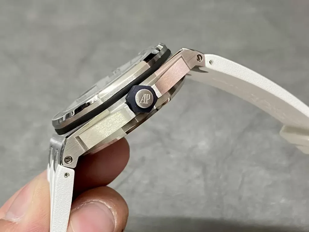 ĐỒNG HỒ AUDEMARS PIGUET ROYAL OAK OFFSHORE REPLICA CAO CẤP NHÀ MÁY APS 42MM