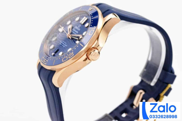 ĐỒNG HỒ NAM OMEGA SEAMASTER FAKE 1:1 NHÀ MÁY VS FACTORY MÀU XANH 43MM