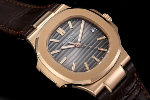 ĐỒNG HỒ PATEK PHILIPPE 5711G NAUTILUS REPLICA 11 ROSE GOLD DÂY DA 3K 40MM (2)