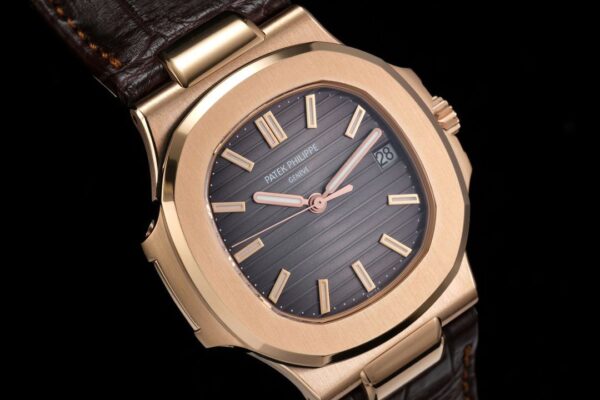 ĐỒNG HỒ PATEK PHILIPPE 5711G NAUTILUS REPLICA 11 ROSE GOLD DÂY DA 3K 40MM (4)