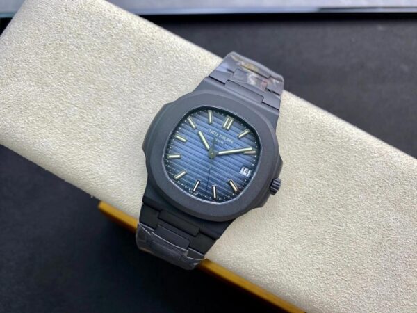 ĐỒNG HỒ PATEK PHILIPPE NAUTILUS 5711 REPLICA 11 CARBON PPF FACTORY 40MM (4)