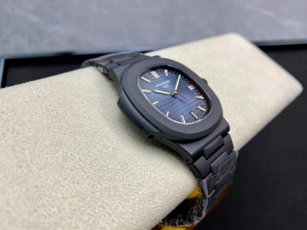 ĐỒNG HỒ PATEK PHILIPPE NAUTILUS 5711 REPLICA 11 CARBON PPF FACTORY 40MM (6)