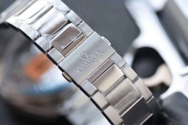 ĐỒNG HỒ NAM OMEGA SEAMASTER AQUA TERRA FAKE NHÀ MÁY VS MẶT NÂU 41MM