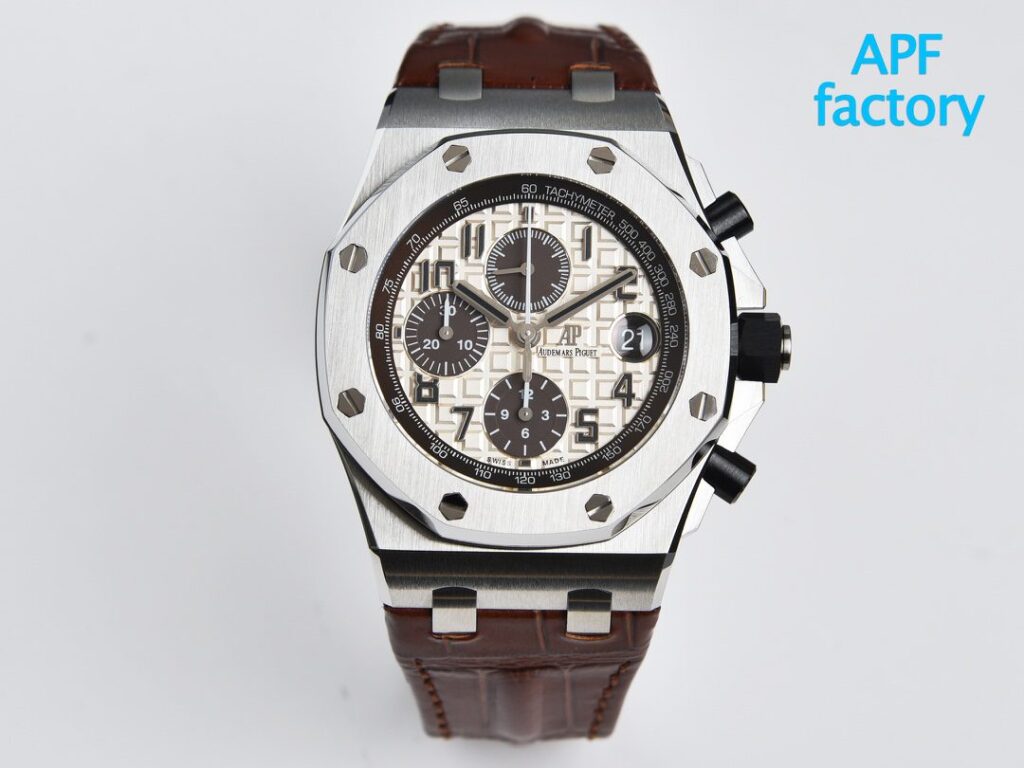 ĐỒNG HỒ AUDEMARS PIGUET ROYAL OAK OFFSHORE REP NHÀ MÁY APF CỌC DẠ QUANG 42MM
