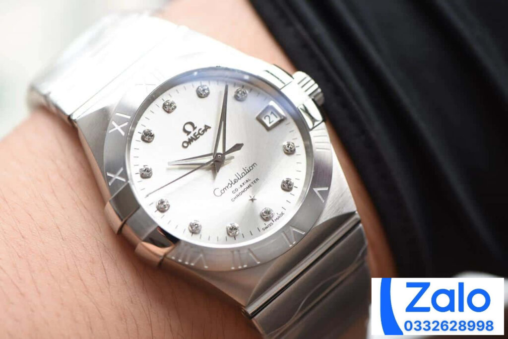 ĐỒNG HỒ NAM OMEGA CONSTELLATION FAKE 1:1 NHÀ MÁY VS MẶT CHẢI TIA 38MM