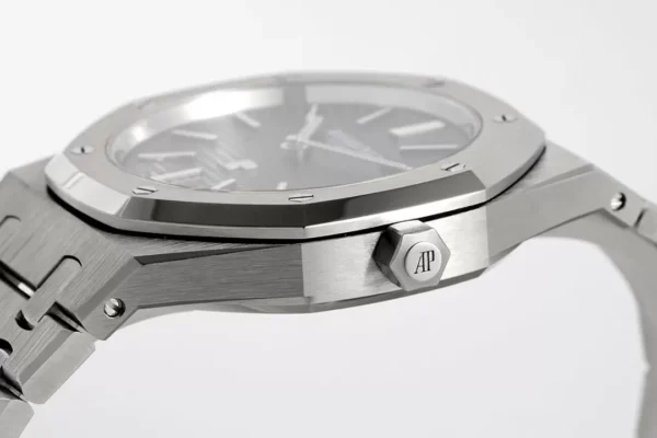 ĐỒNG HỒ AUDEMARS PIGUET ROYAL OAK REPLICA CAO CẤP NHÀ MÁY ZF KHÓA GẤP 39MM