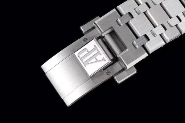 ĐỒNG HỒ AUDEMARS PIGUET ROYAL OAK 15500ST REP CAO CẤP NHÀ MÁY ZF MẶT ĐEN 41MM