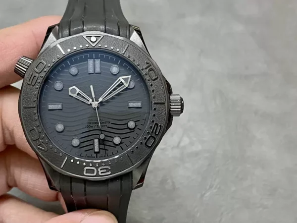 ĐỒNG HỒ NAM OMEGA SEAMASTER REPLICA 11 NHÀ MÁY VS FACTORY DÂY CAO SU 43MM