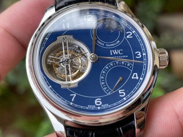 ĐỒNG HỒ IWC PORTUGIESER CONSTANT-FORCE TOURBILLON REPLICA NHÀ MÁY IWC 44MM