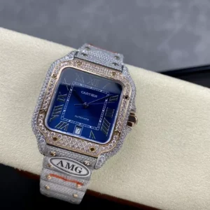 ĐỒNG HỒ CARTIER SANTOS DEMI ROSE GOLD REP 11 ĐÍNH ĐÁ MẶT XANH AMG FACTORY 40MM (2)