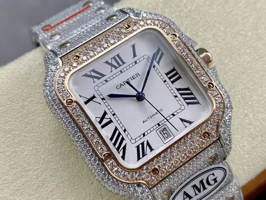 ĐỒNG HỒ CARTIER SANTOS DEMI ROSE GOLD REP 11 ĐÍNH FULL ĐÁ AMG FACTORY 40MM (2)