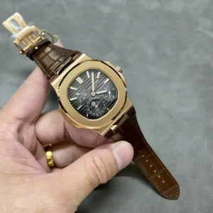 ĐỒNG HỒ PATEK PHILIPPE NAUTILUS 5712 ROSE GOLD REP 11 PPF FACTORY 40MM (2)