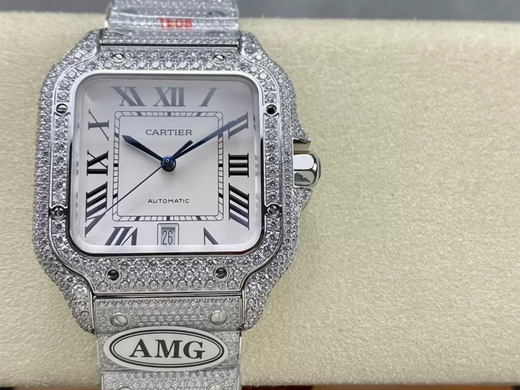 ĐỒNG HỒ CARTIER SANTOS REPLICA 11 ĐÍNH FULL ĐÁ SWAROVSKI MẶT TRẮNG AMG FACTORY 40MM