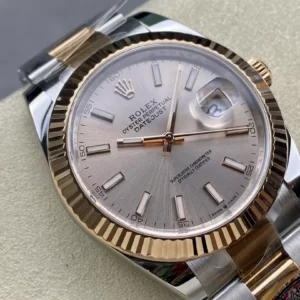 ĐỒNG HỒ ROLEX DATEJUST 126331 REP 11 CỌC SỐ DẠ QUANG CLEAN FACTORY 41MM