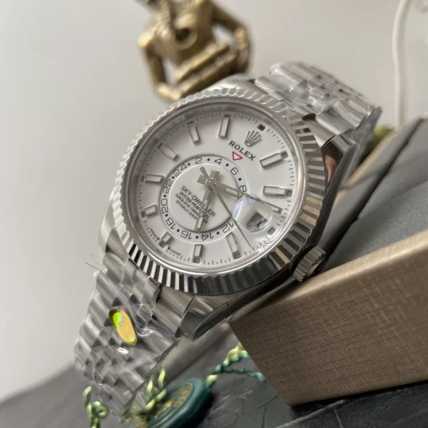 ĐỒNG HỒ ROLEX SKY-DWELLER 336934 REPLICA 11 DÂY KIM LOẠI MẶT TRẮNG 42MM