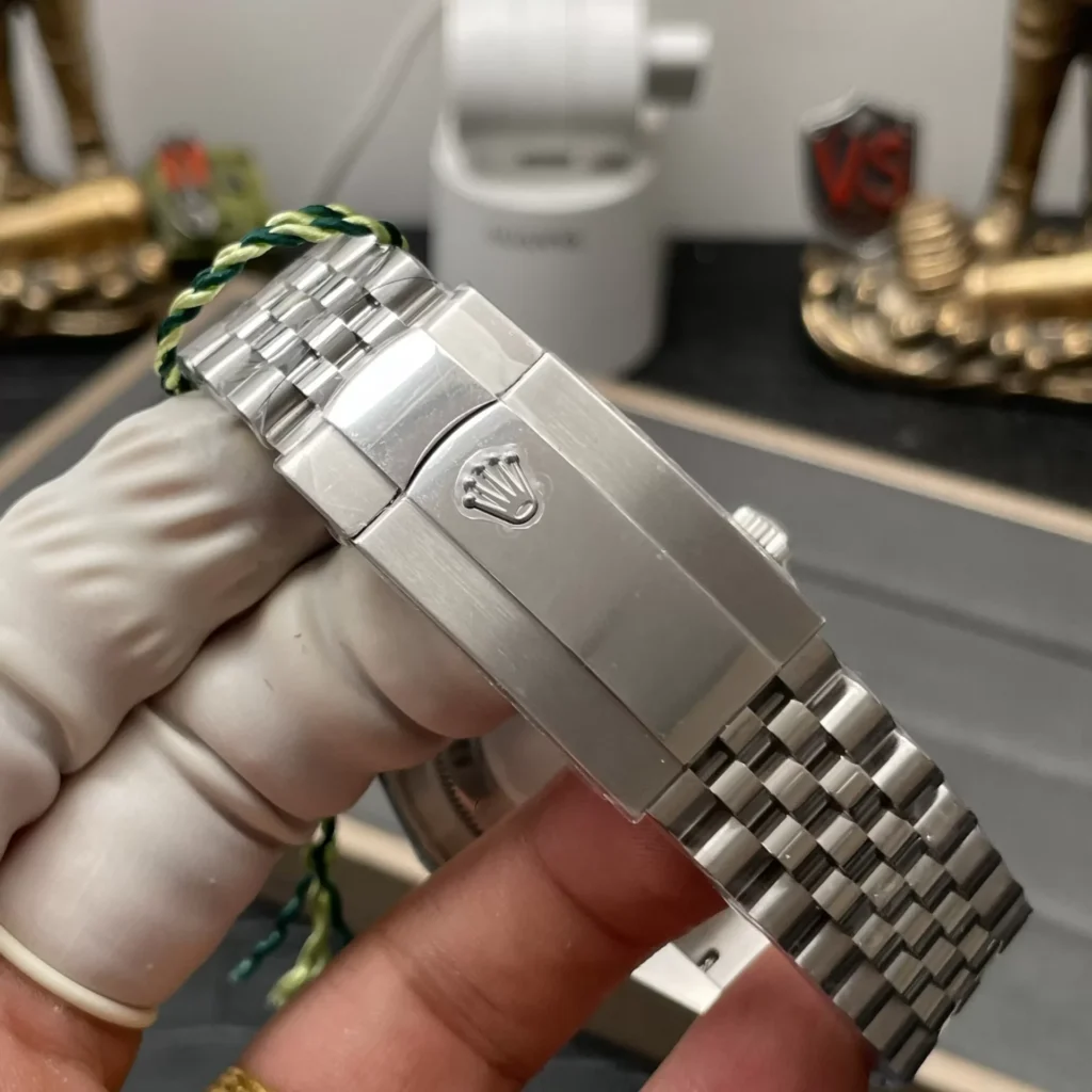  ĐỒNG HỒ ROLEX SKY-DWELLER 336934 REPLICA 11 DÂY KIM LOẠI MẶT TRẮNG 42MM