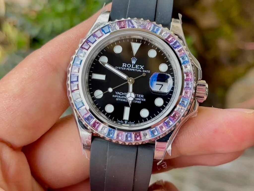 ĐỒNG HỒ ROLEX YACHT-MASTER REPLICA 11 NIỀNG FULL ĐÁ BAGUETTE DÂY CAO SU CAO CẤP 41MM